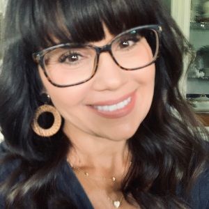 Meet your Posher, Crissy